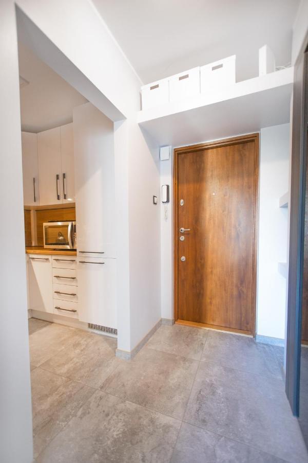 Charming Apt Next To Lazienki Park And City Center Varsavia Esterno foto