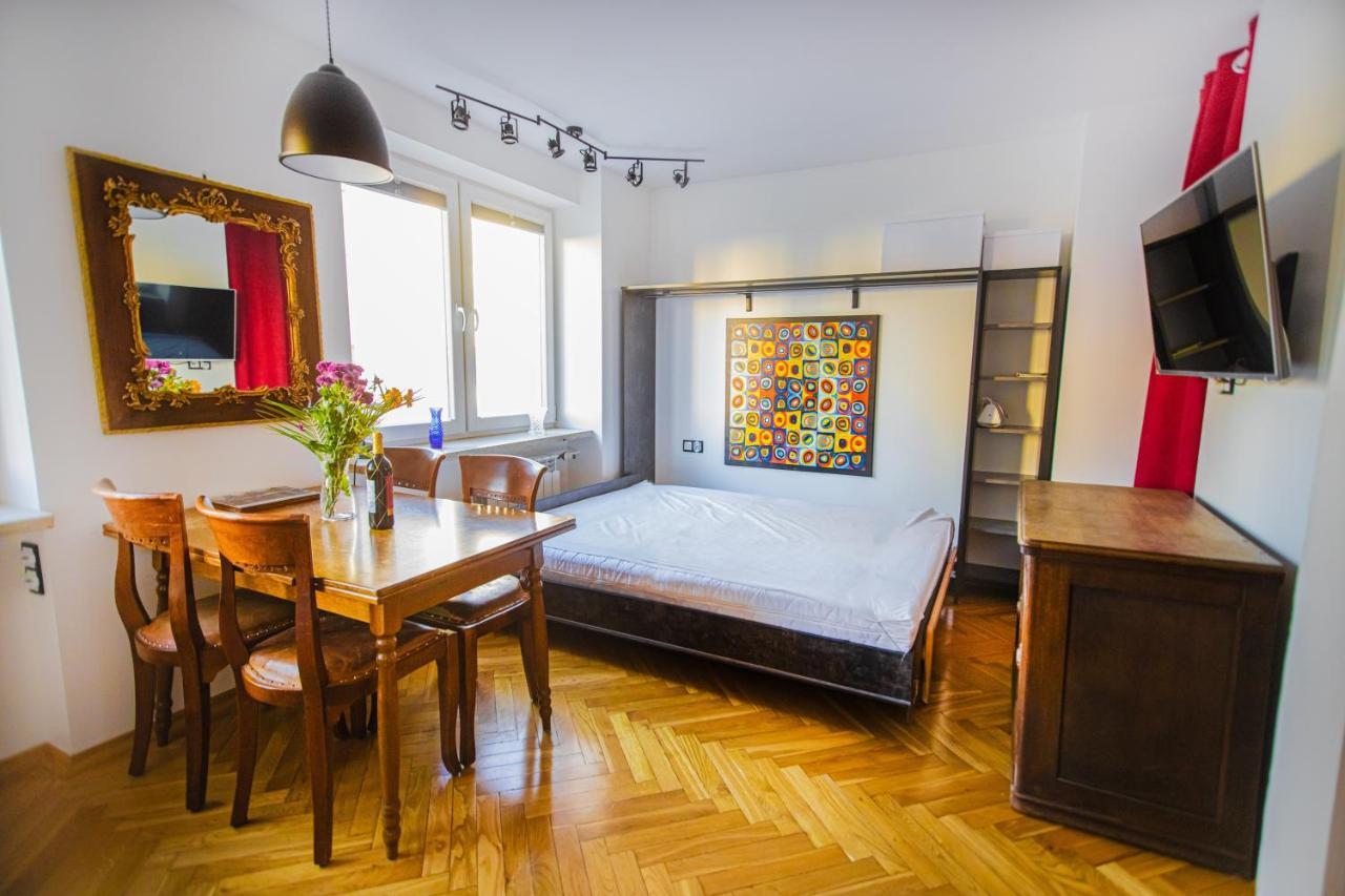 Charming Apt Next To Lazienki Park And City Center Varsavia Esterno foto